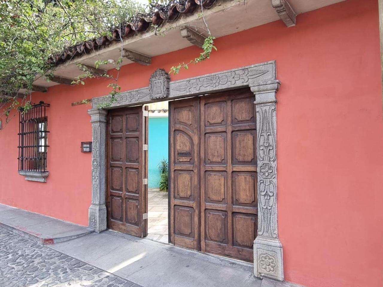 Central Hostel Antigua Exterior photo